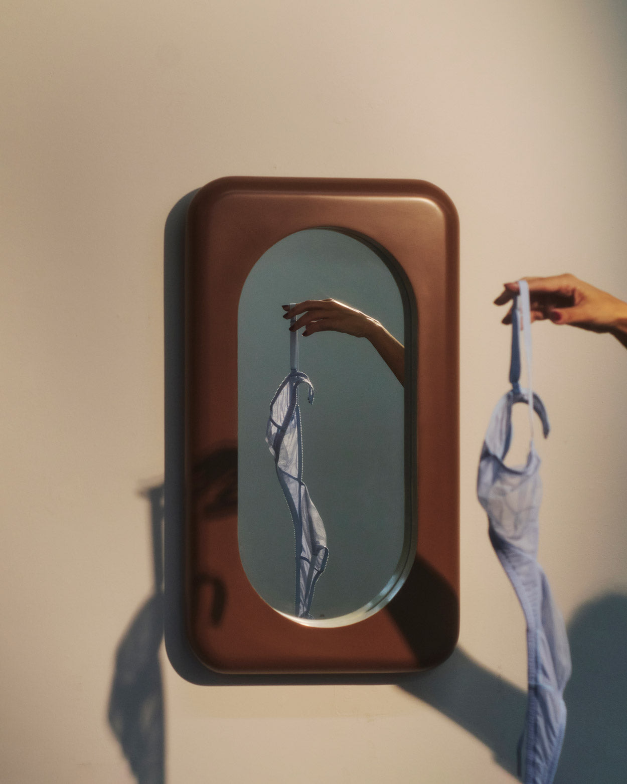 Bezel - Chocolate & Pearl