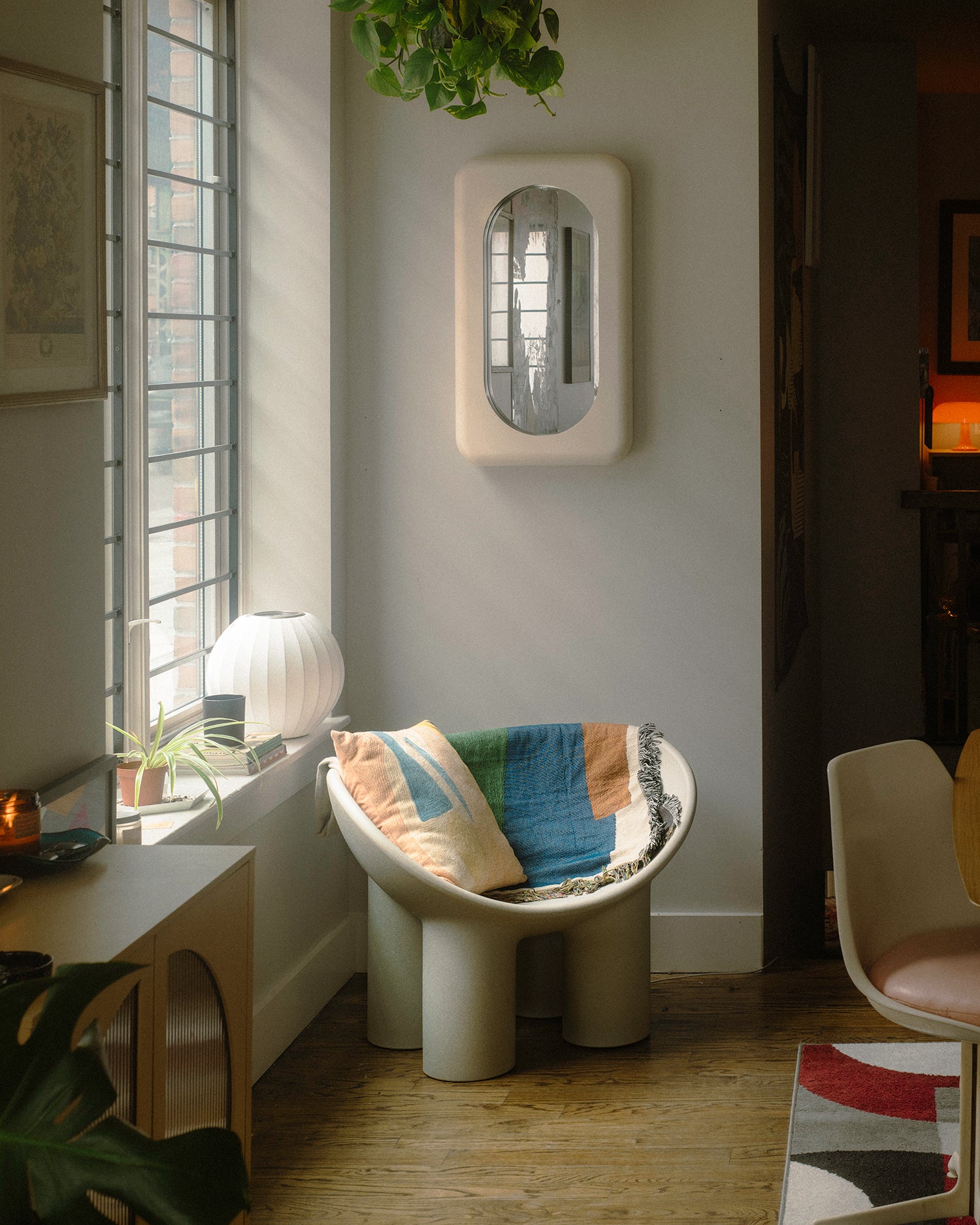 Bezel - Pearl & Black Olive