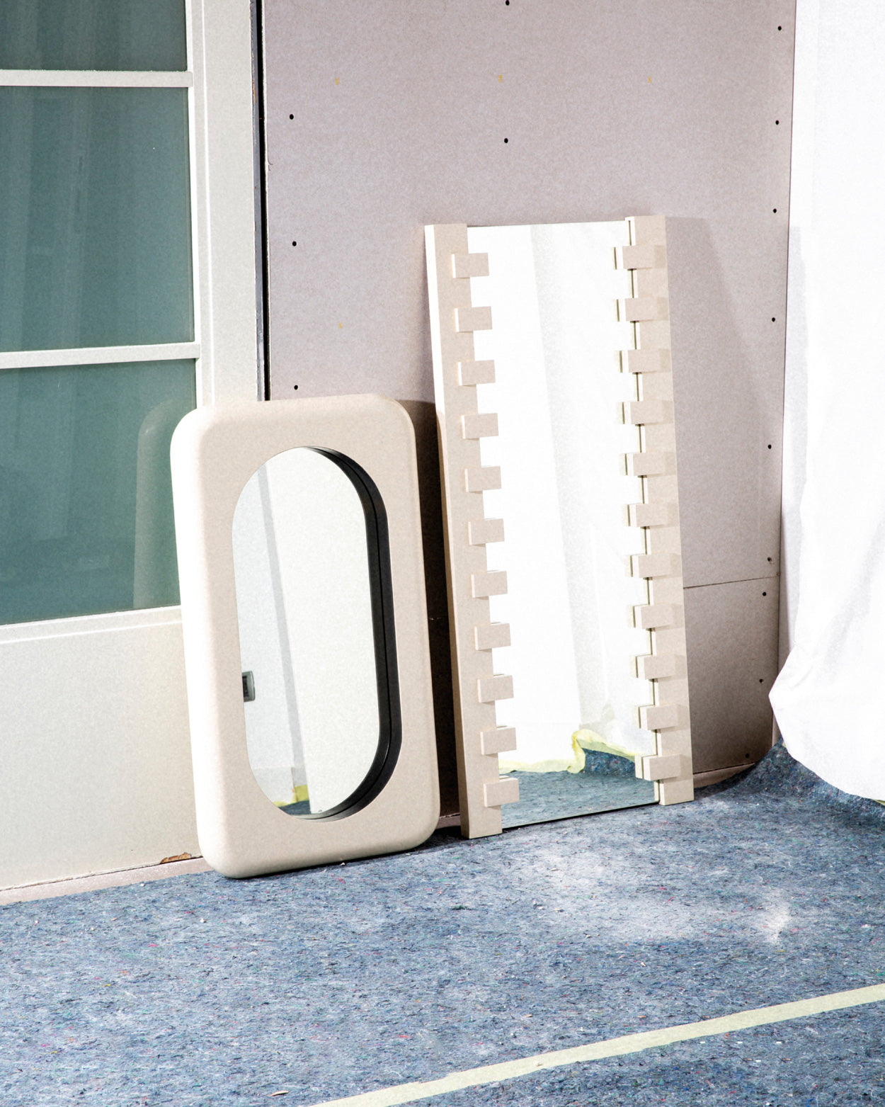 Bezel - Pearl & Black Olive