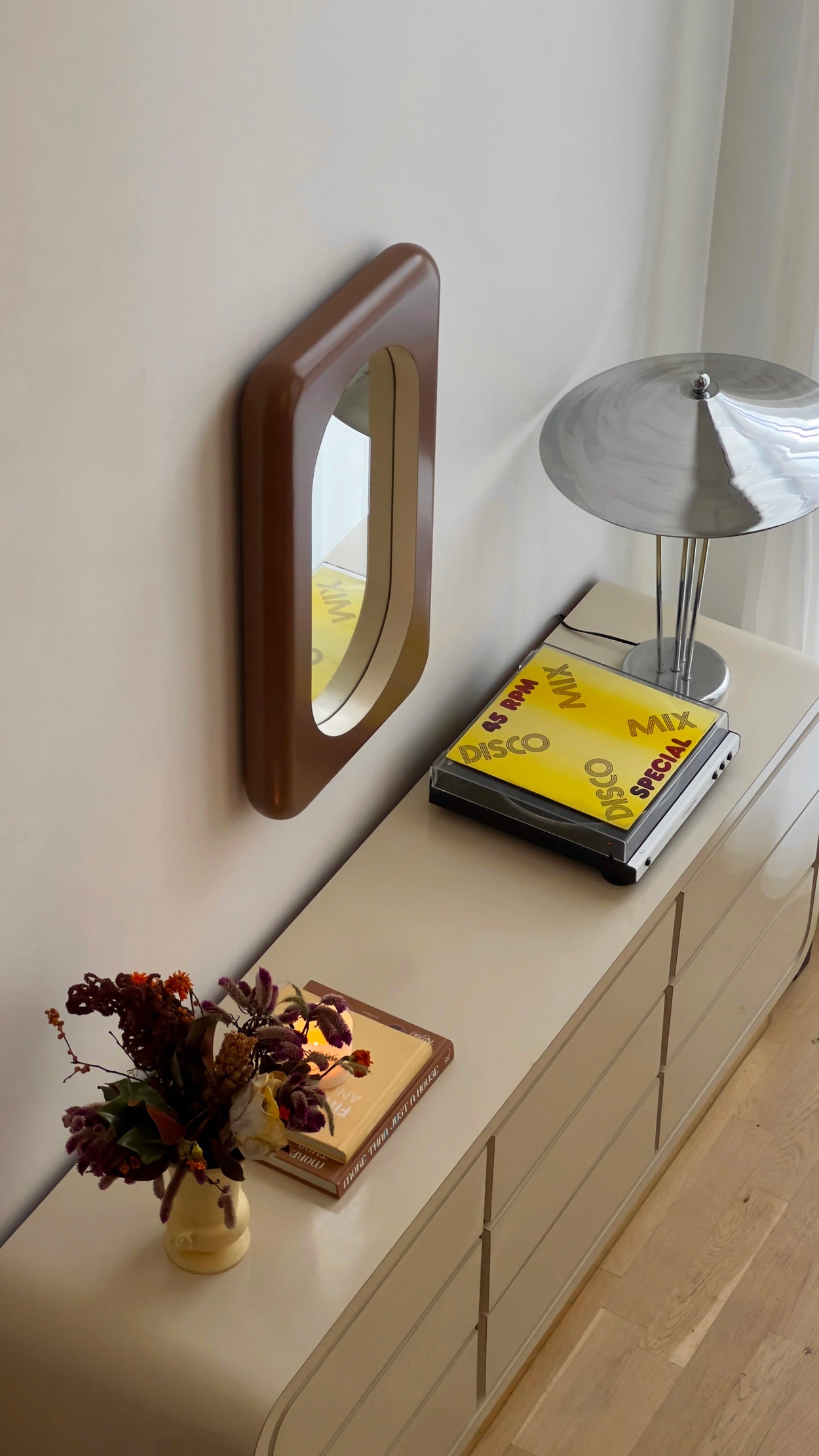 Bezel - Chocolate & Pearl